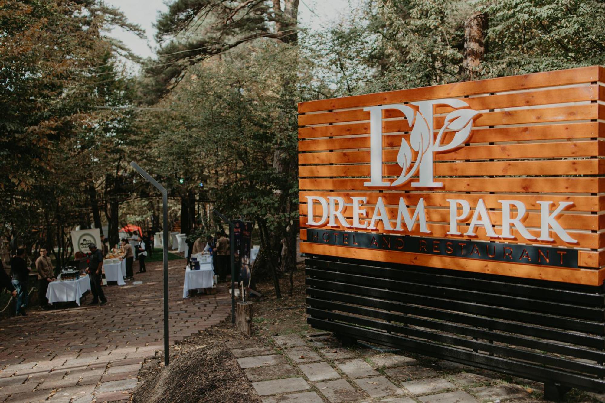 Dream Park Hotel Gyulagarak ภายนอก รูปภาพ